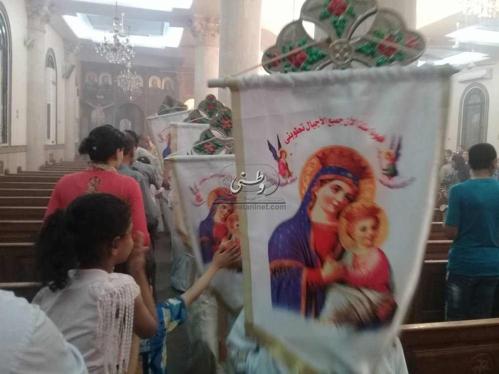 بالصور..المئات في دير بياض للاحتفال بعيد العذراء5