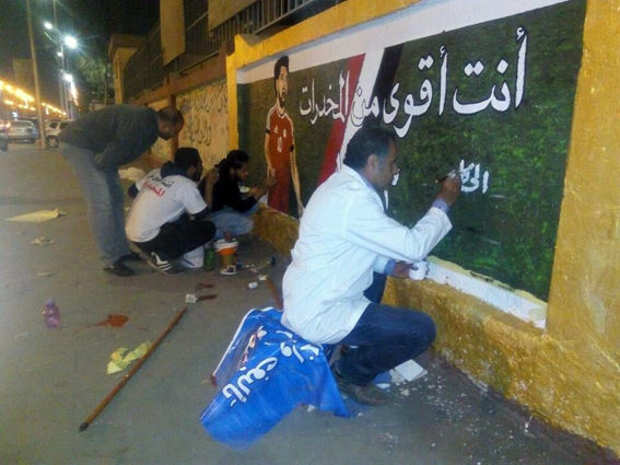 الشباب يرسم جرافيتي لـ"محمد صلاح" تجاوباً مع حملة "أنت أقوى من المخدرات"