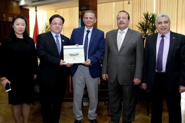 جامعة طنطا توقع بروتوكول تعاون مع  جامعة " نانقوه " الصينية 