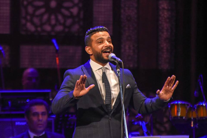  أمير الغناء العربي يتألق في مهرجان الموسيقى العربية بالإسكندرية