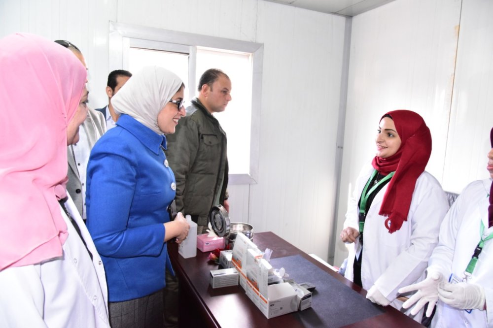 وزيرة الصحة تُطلق "100 مليون صحة" في 11 محافظة من "قناة السويس"