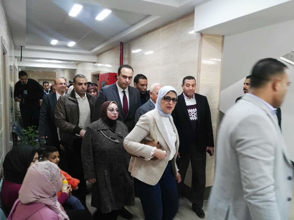 وزيرة الصحة تتفقد  وحدة الرعاية الأولى بمنطقة عمر بن الخطاب ببورسعيد