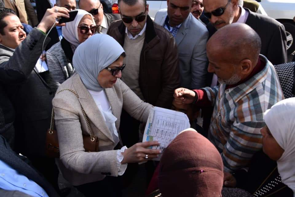 وزيرة الصحة تدعوا مواطنو بورسعيد لتسجيل بيناتهم بوحدات طب الأسرة