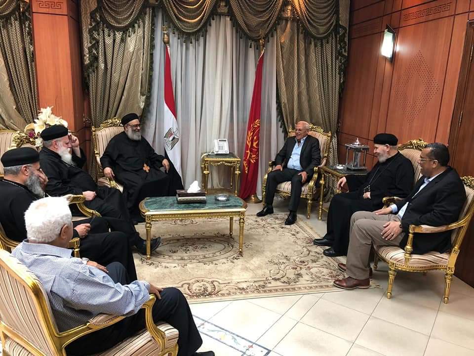 محافظ بورسعيد يستقبل وفد من الكنيسة للتهنئة بذكري العاشر من رمضان