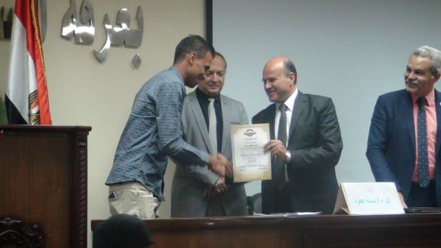  المصريين الأحرار بالسويس يواصل  مبادرة "وعيك يحميها " لنشر الوعى الأمني والفكرى