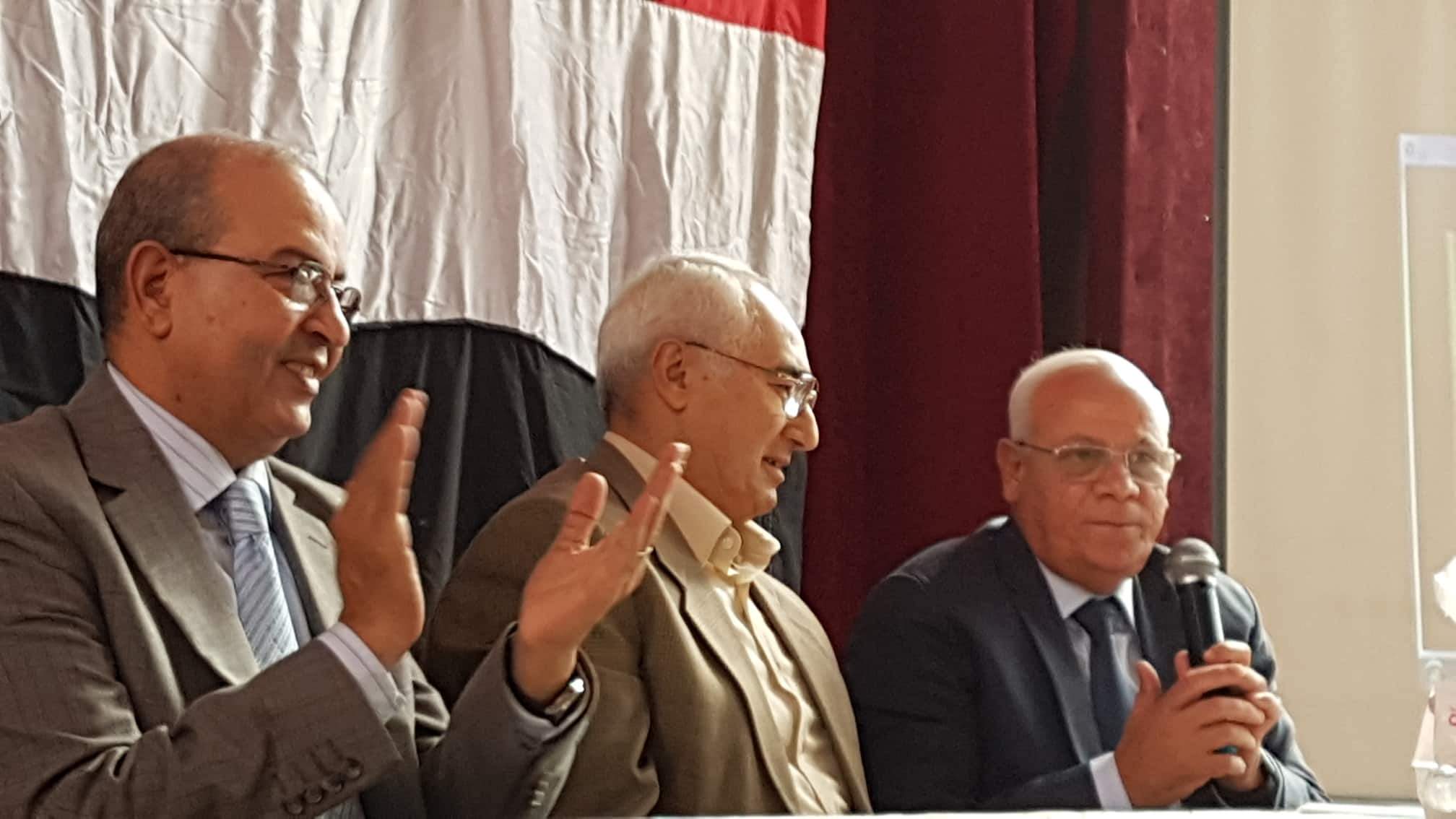 محافظ بورسعيد: نسعى لبناء مواطن صالح يحافظ على مقدرات الدولة