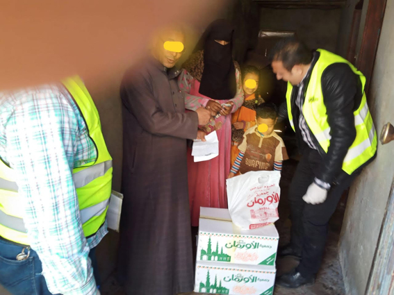 اورمان كفرالشيخ توزع مساعدات مالية وعينية علي ٢٥ أسرة متضررة بمركز الرياض