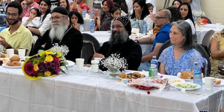 الأنبا بولس يبارك الاحتفال باليوبيل الفضي لكهنوت القمص موسي دميان